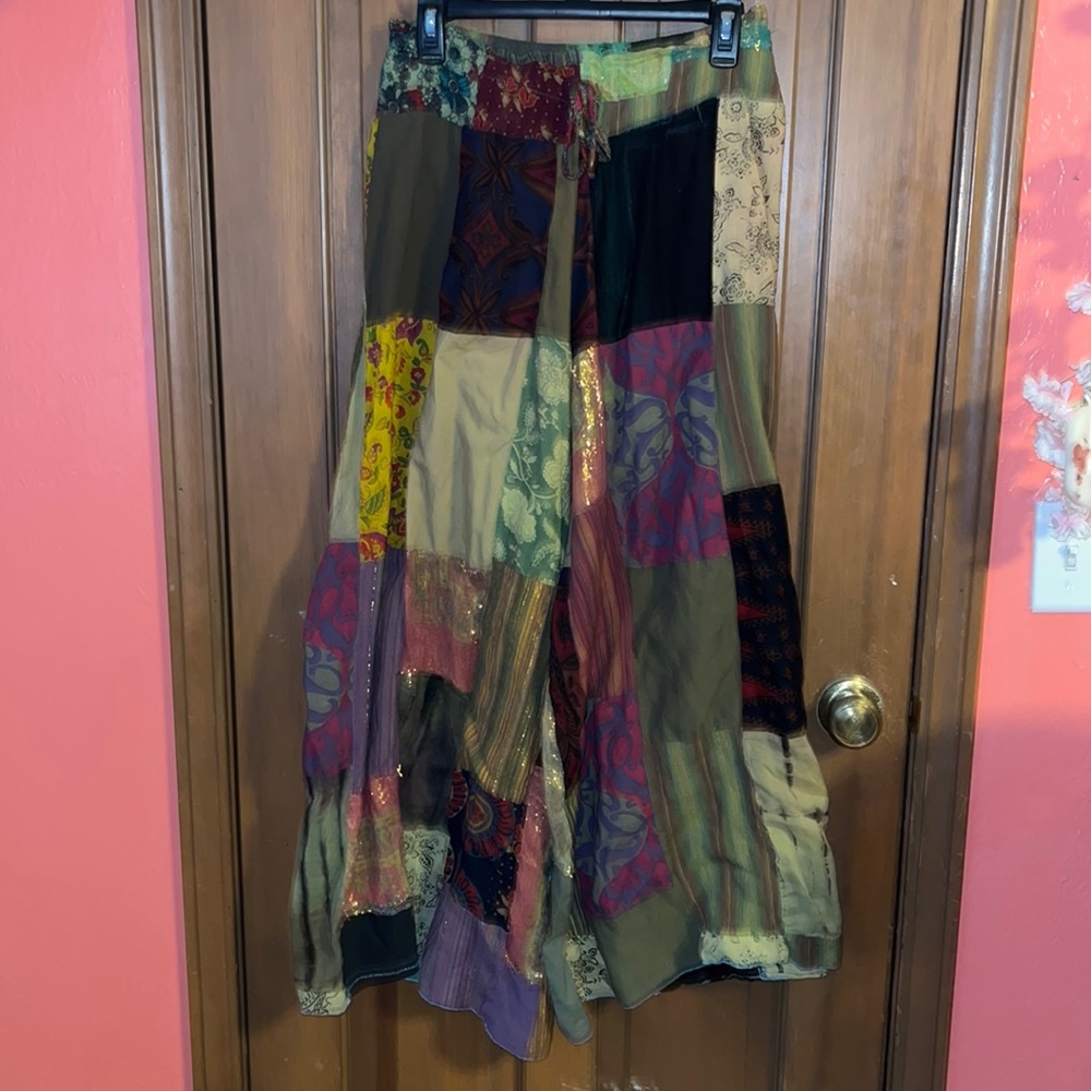 Green paneled pants